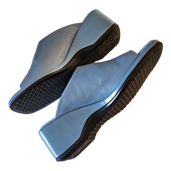 Easy Spirit Allisons Blue Leather Sandals, Blue Mules, Woman's Mules NIB - Picture 3 of 3